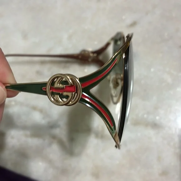 Gucci sunglasses GG0225S - Picture 5 of 17